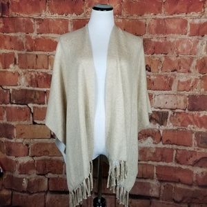 Chicos One Size Beige Shawl